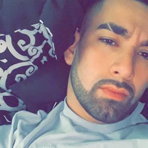 Meet your Posher, Camilo